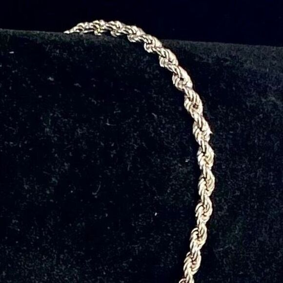 AUS Sterling 925 Silver Twisted Rope Bracelet - Picture 7 of 16